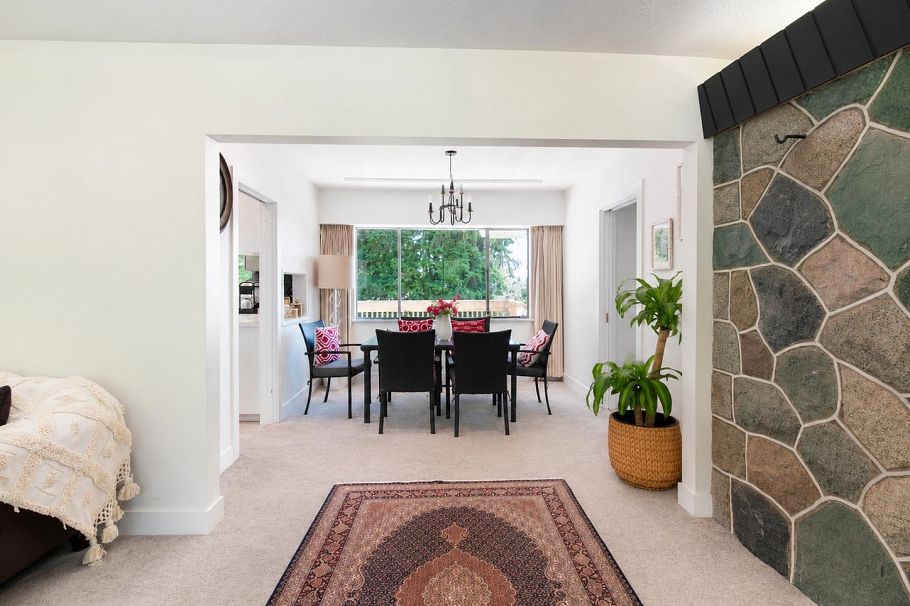 869 Clements Avenue North Vancouver, BC - 5