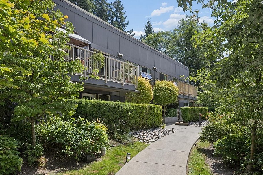 102 2832 Capilano Road North Vancouver, BC - 1