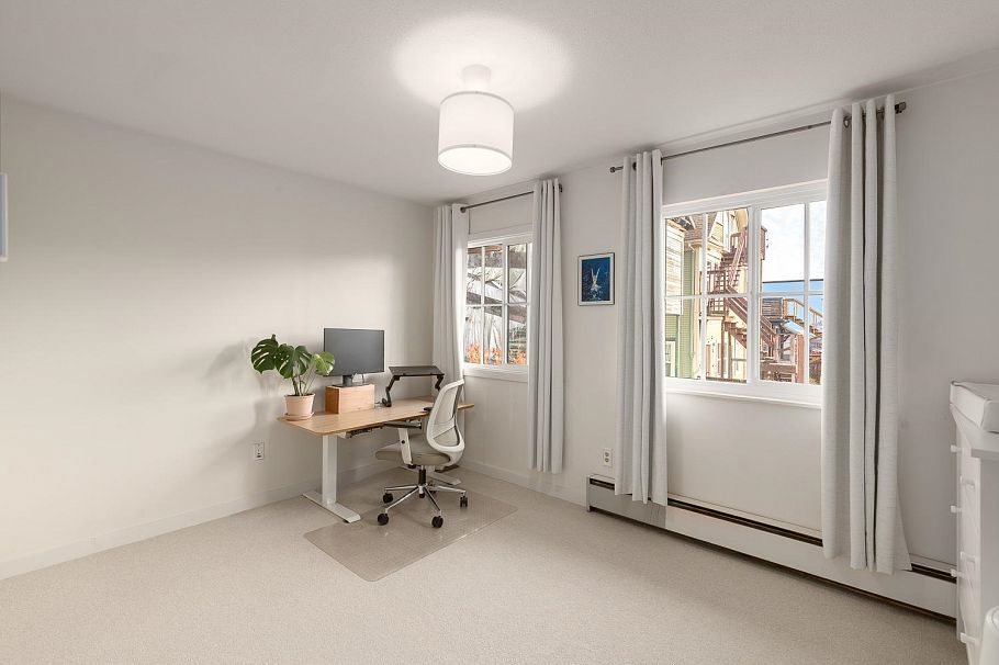 726 Vernon Drive Vancouver, BC - 29
