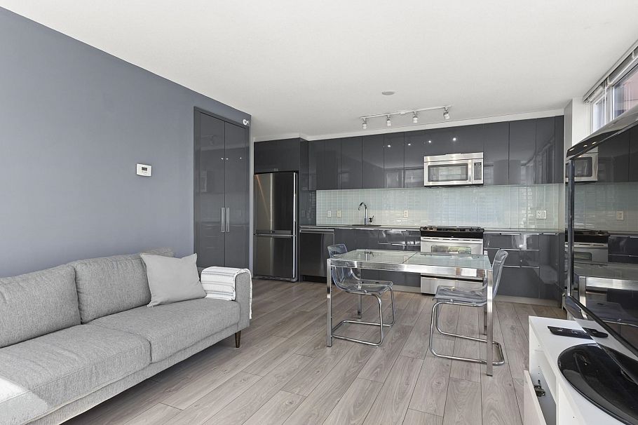 506 1325 Rolston Street Vancouver, BC - 12