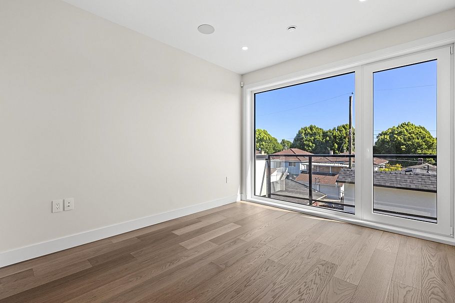 134 E 63rd Avenue Vancouver, BC - 20