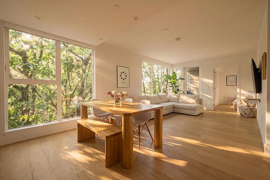 306 2485 Larch Street Vancouver, BC - 1