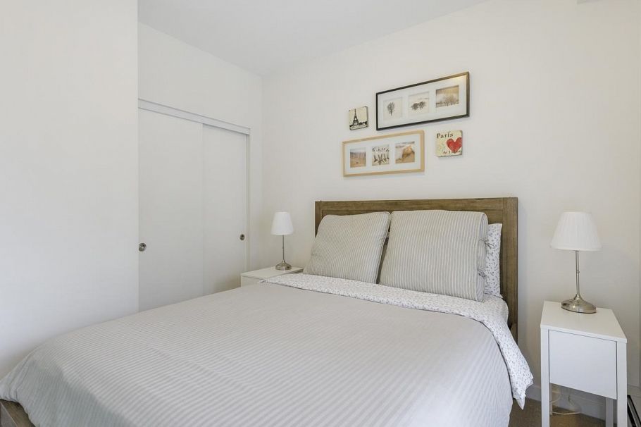 411 417 Great Northern Way Vancouver, BC - 12