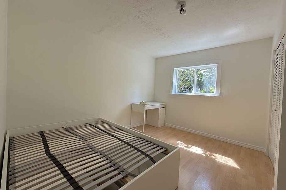 5828 Kerr Street Vancouver, BC - 33