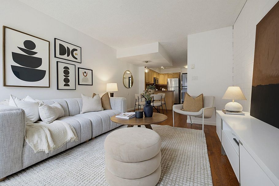 14 719 E 31st Avenue Vancouver, BC - 3