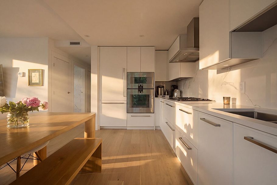306 2485 Larch Street Vancouver, BC - 5