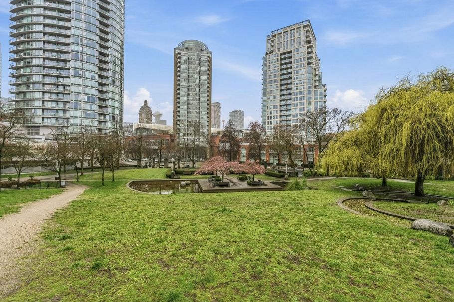710 550 Taylor Street Vancouver, BC - 8
