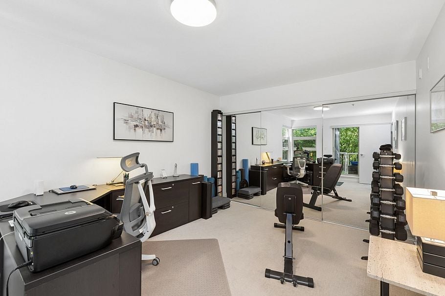 102 2832 Capilano Road North Vancouver, BC - 24