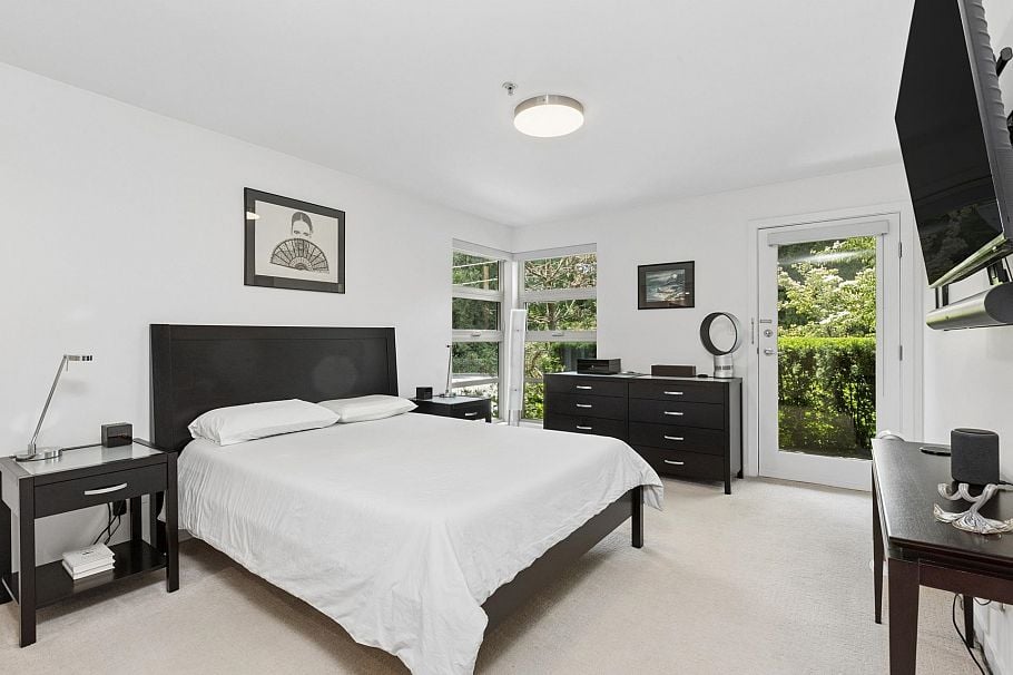 102 2832 Capilano Road North Vancouver, BC - 18