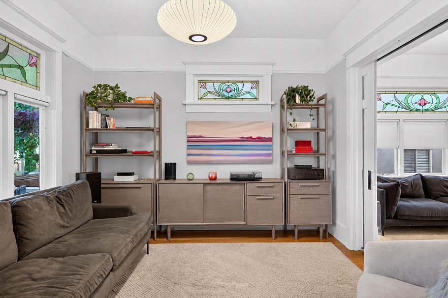 565 E 45th Avenue Vancouver, BC - 7