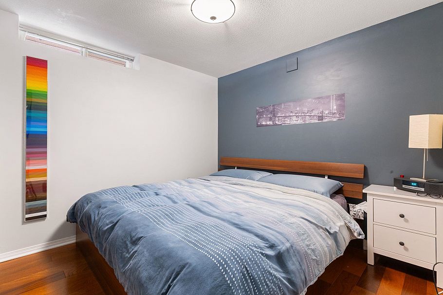 888 E 30th Avenue Vancouver, BC - 29