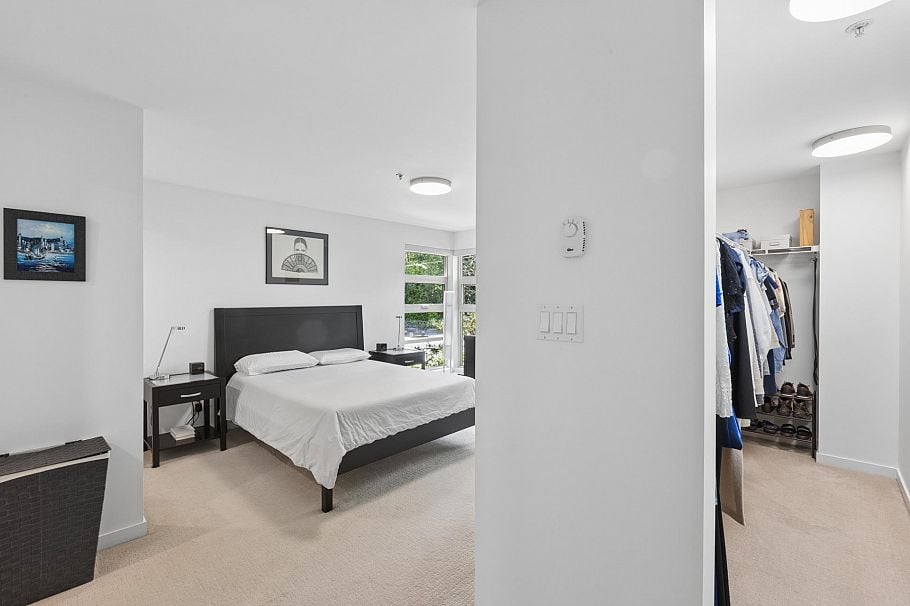 102 2832 Capilano Road North Vancouver, BC - 17