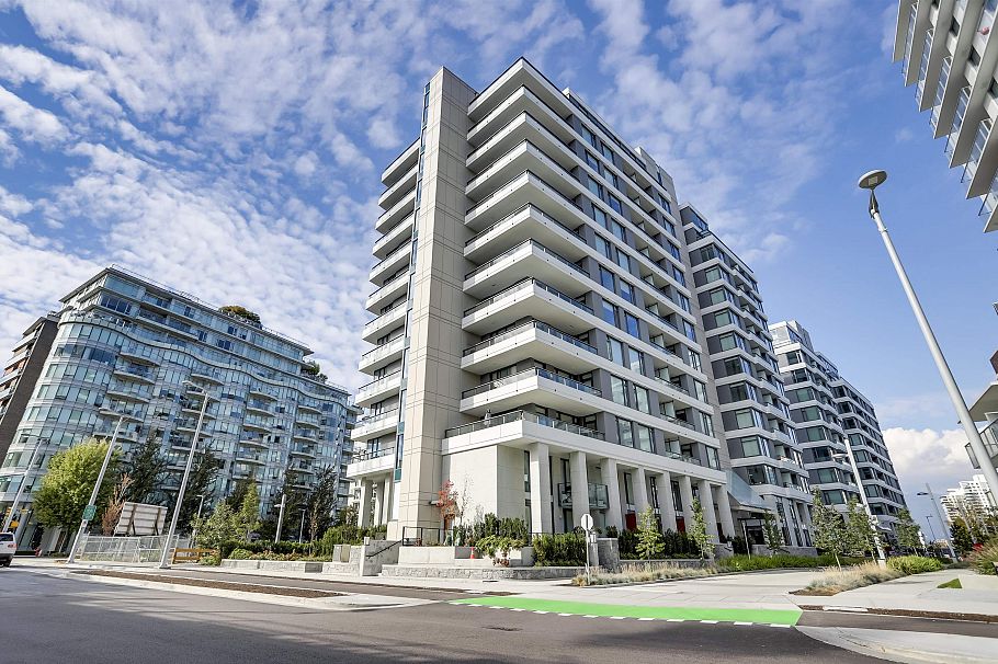 808 1688 Pullman Porter Street Vancouver, BC - 1