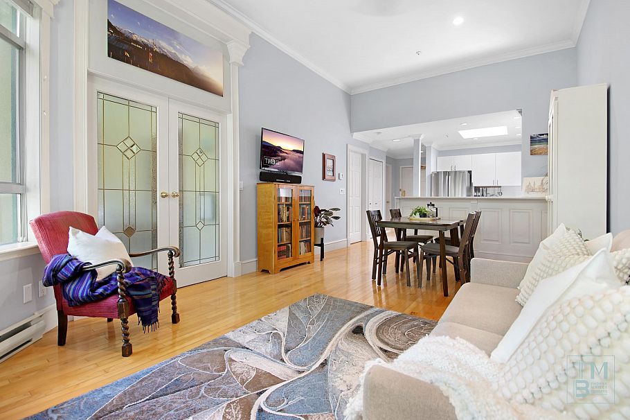 411 128 W 8th Street North Vancouver, BC - 20