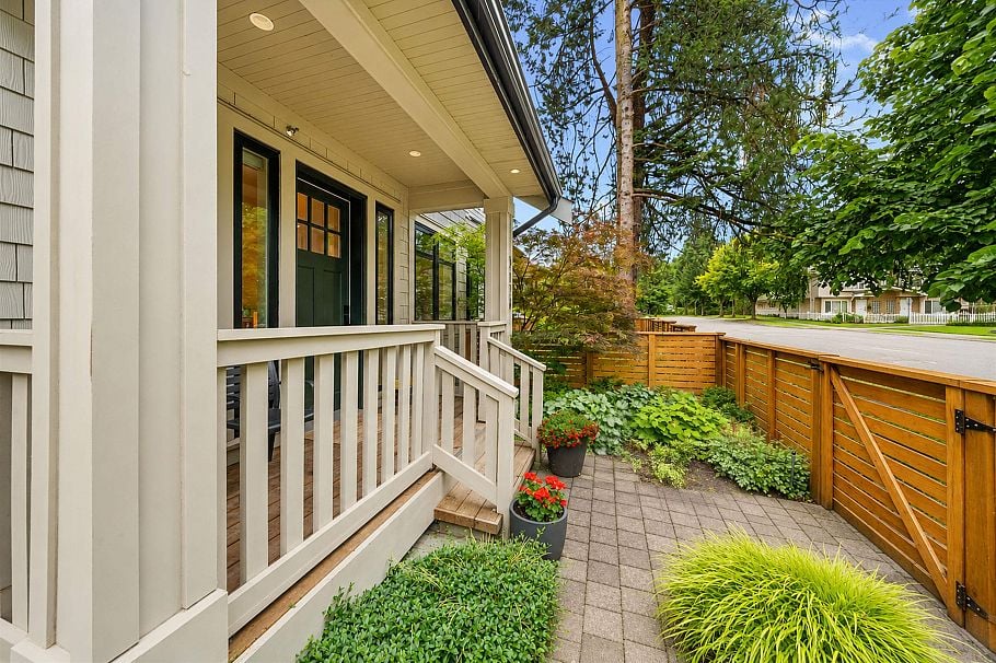 3128 Inverness Street Vancouver, BC - 3