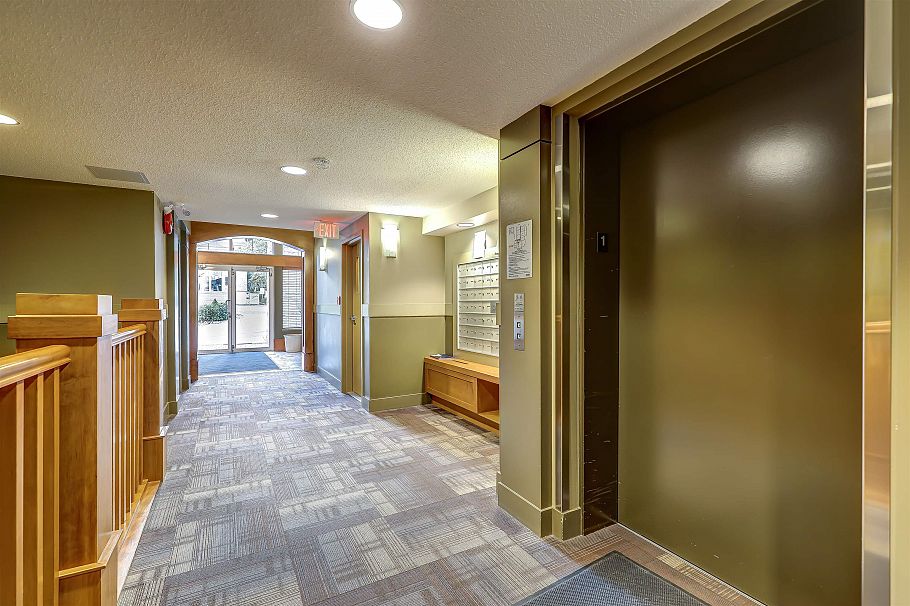 208 1150 E 29th Street North Vancouver, BC - 29