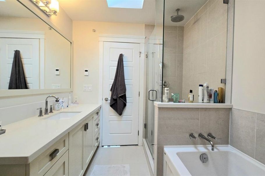 5467 Dunbar Street Vancouver, BC - 12