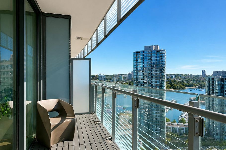 2320 89 Nelson Street Vancouver, BC - 20
