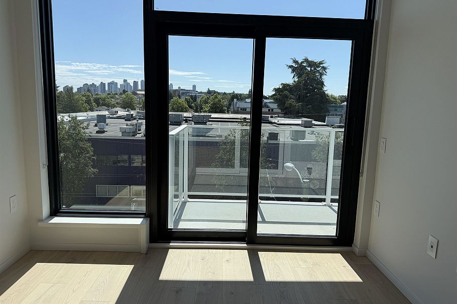 462 5189 Earles Street Vancouver, BC - 10