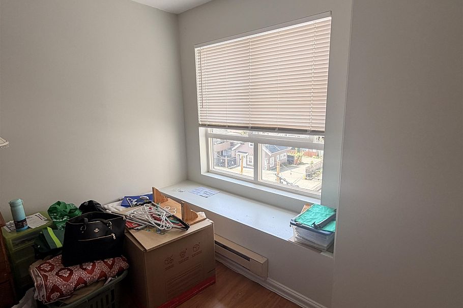 302 688 E 56th Avenue Vancouver, BC - 9