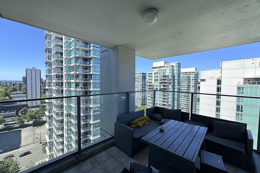 1904 1616 Bayshore Drive Vancouver, BC - 12