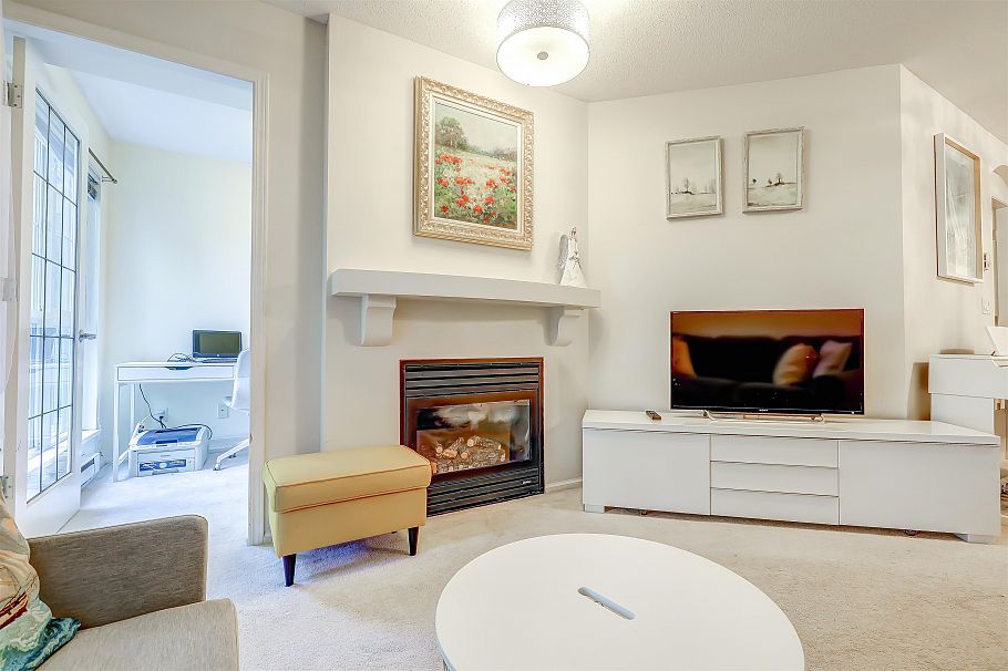 208 1150 E 29th Street North Vancouver, BC - 5
