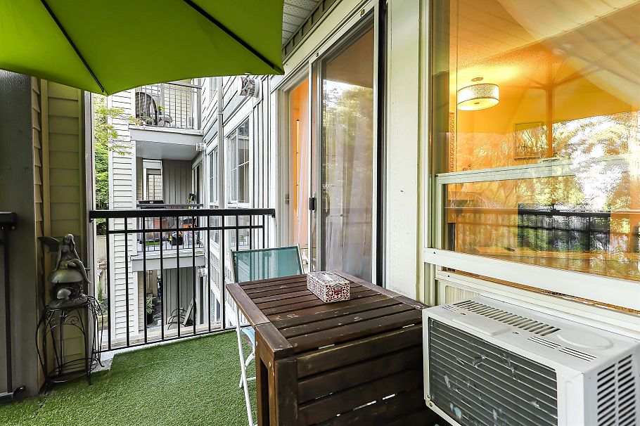 208 1150 E 29th Street North Vancouver, BC - 25