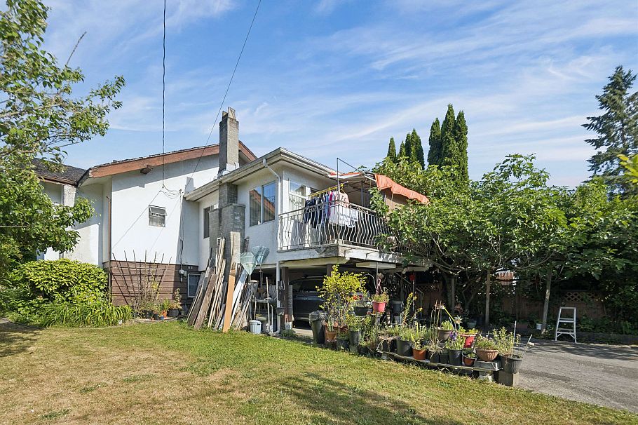 3707 Arbutus Street Vancouver, BC - 6