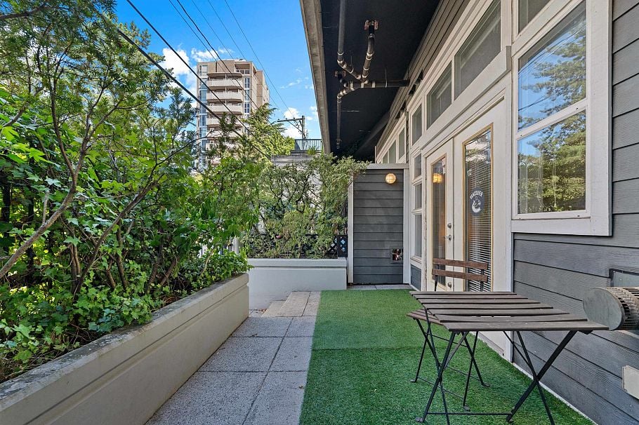102 2102 W 38th Avenue Vancouver, BC - 27