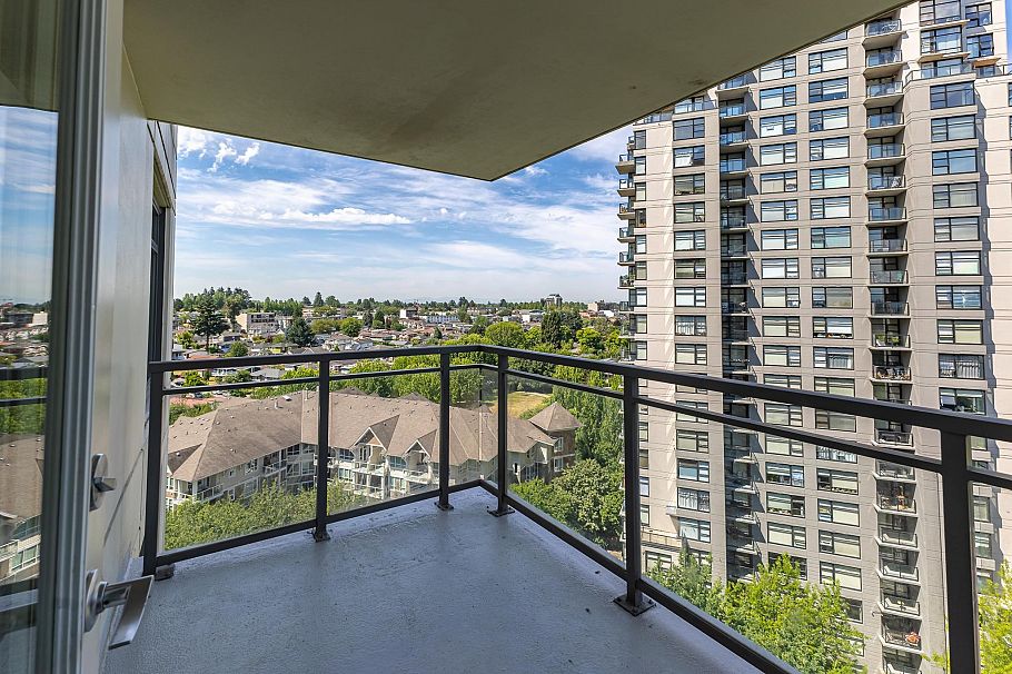 1202 3660 Vanness Avenue Vancouver, BC - 27