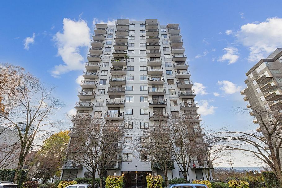808 1146 Harwood Street Vancouver, BC - 1