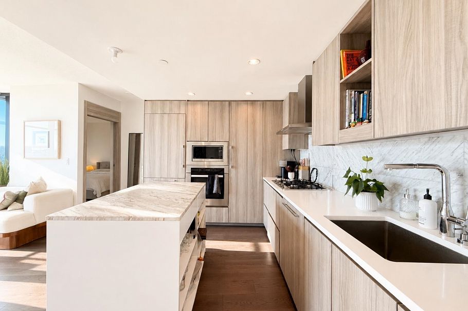 2320 89 Nelson Street Vancouver, BC - 5
