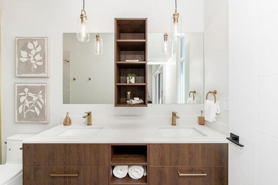 1 678 E 22nd Avenue Vancouver, BC - 19