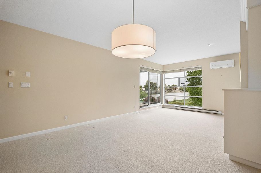 305 1990 E Kent Avenue South Vancouver, BC - 4