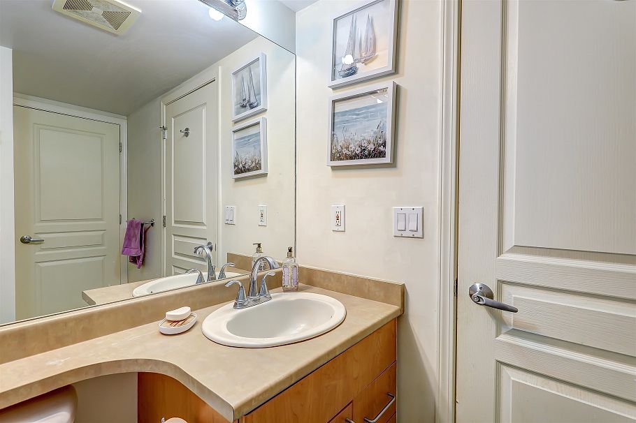 208 1150 E 29th Street North Vancouver, BC - 21