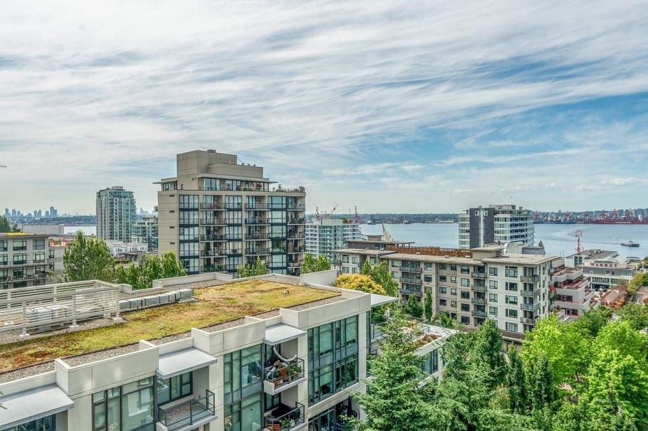 1107 151 W 2nd Street North Vancouver, BC - 1