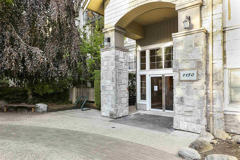 208 1150 E 29th Street North Vancouver, BC - 30