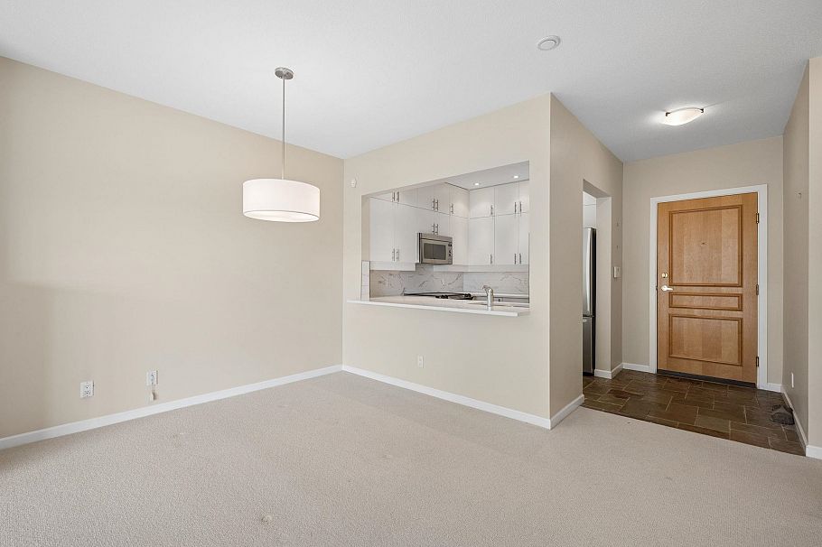 305 1990 E Kent Avenue South Vancouver, BC - 6