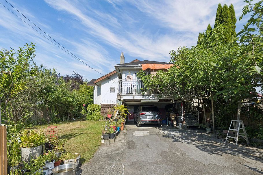 3707 Arbutus Street Vancouver, BC - 7