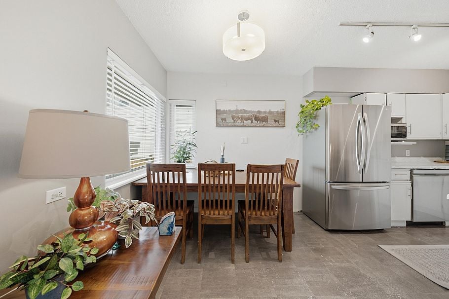 1120 Wellington Drive North Vancouver, BC - 8