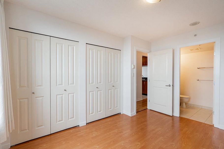 2409 3663 Crowley Drive Vancouver, BC - 14