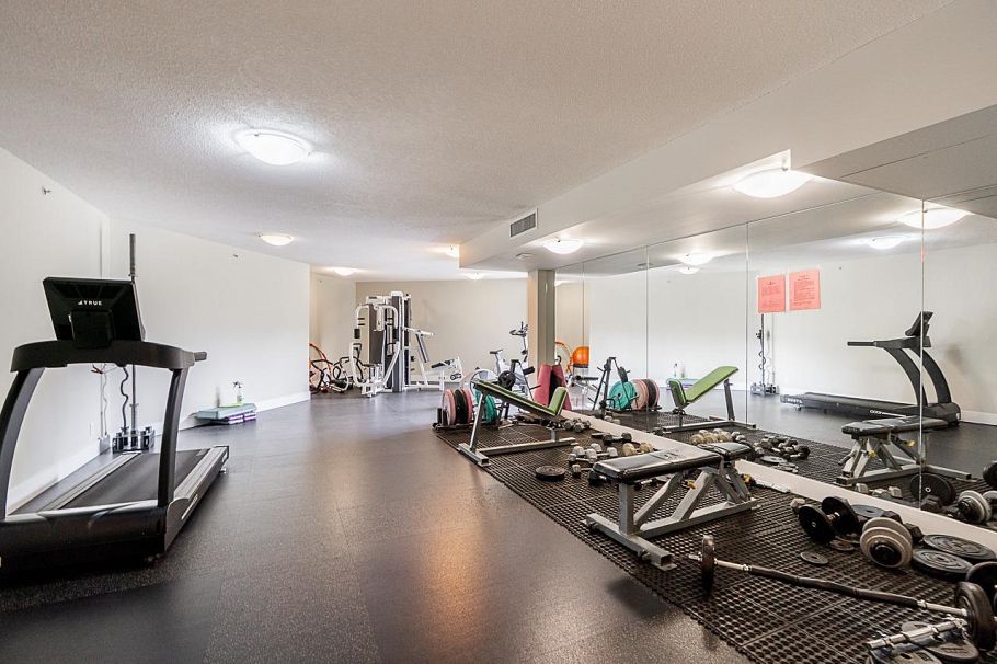 2409 3663 Crowley Drive Vancouver, BC - 24