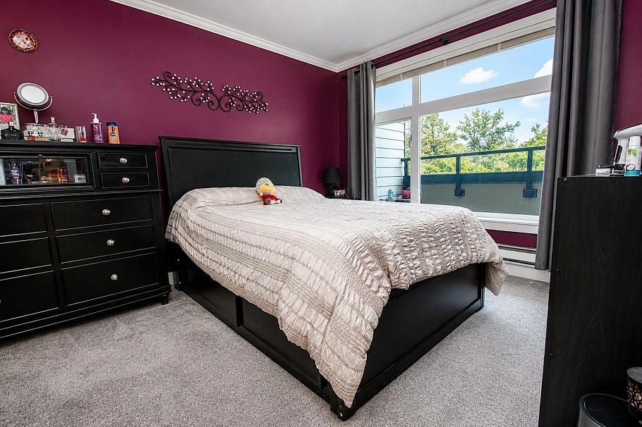 205 5488 Cecil Street Vancouver, BC - 9