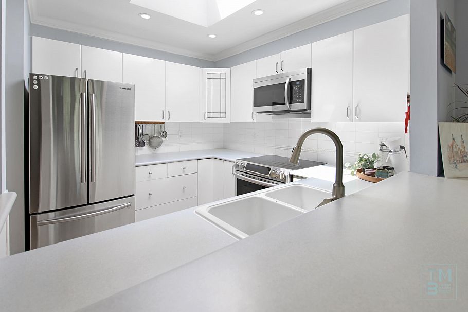 411 128 W 8th Street North Vancouver, BC - 7