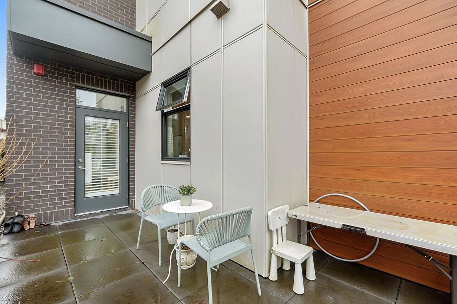 176 2035 Glenaire Drive North Vancouver, BC - 29