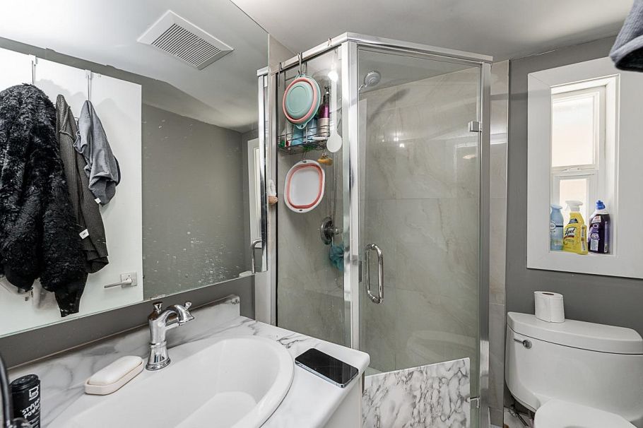 2843 E 5th Avenue Vancouver, BC - 30