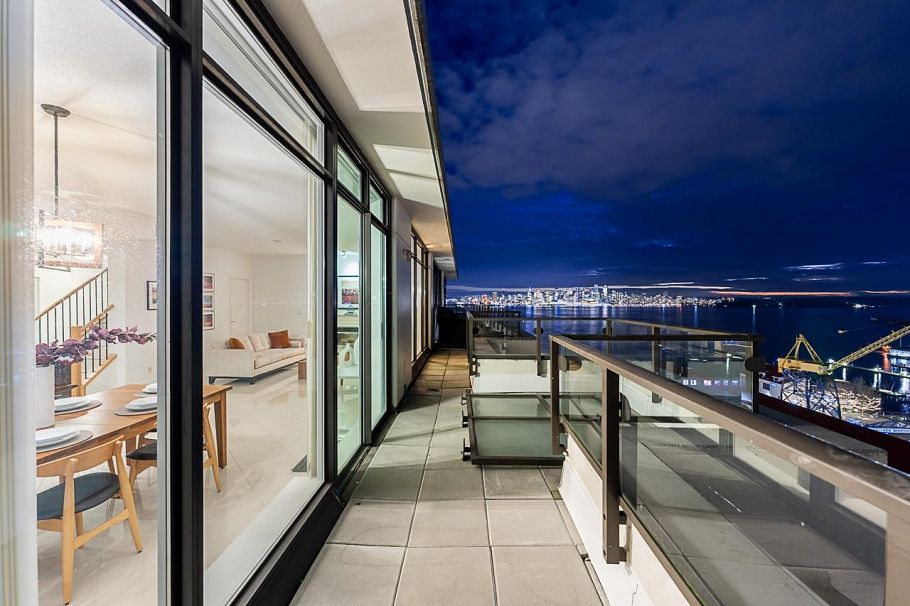 PH3 162 Victory Ship Way North Vancouver, BC - 2