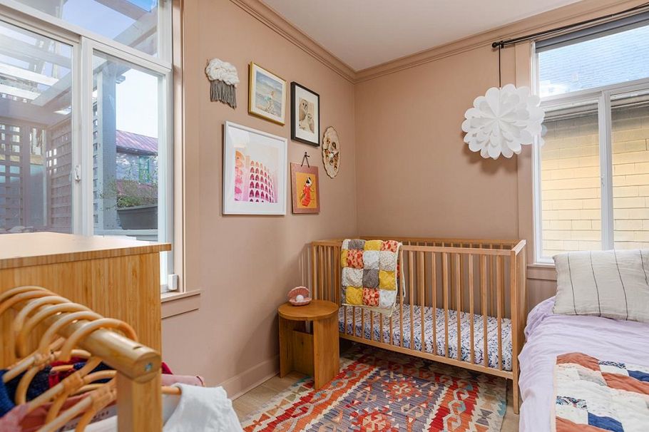 708 Woodland Drive Vancouver, BC - 10