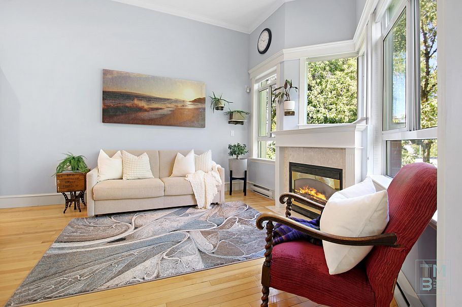 411 128 W 8th Street North Vancouver, BC - 17
