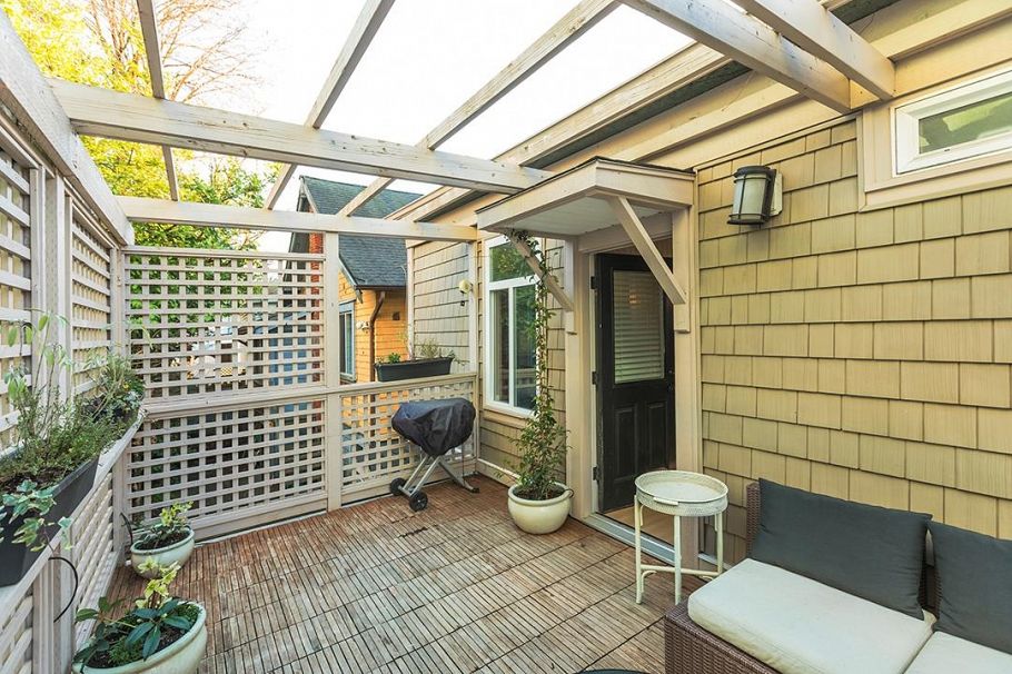708 Woodland Drive Vancouver, BC - 8